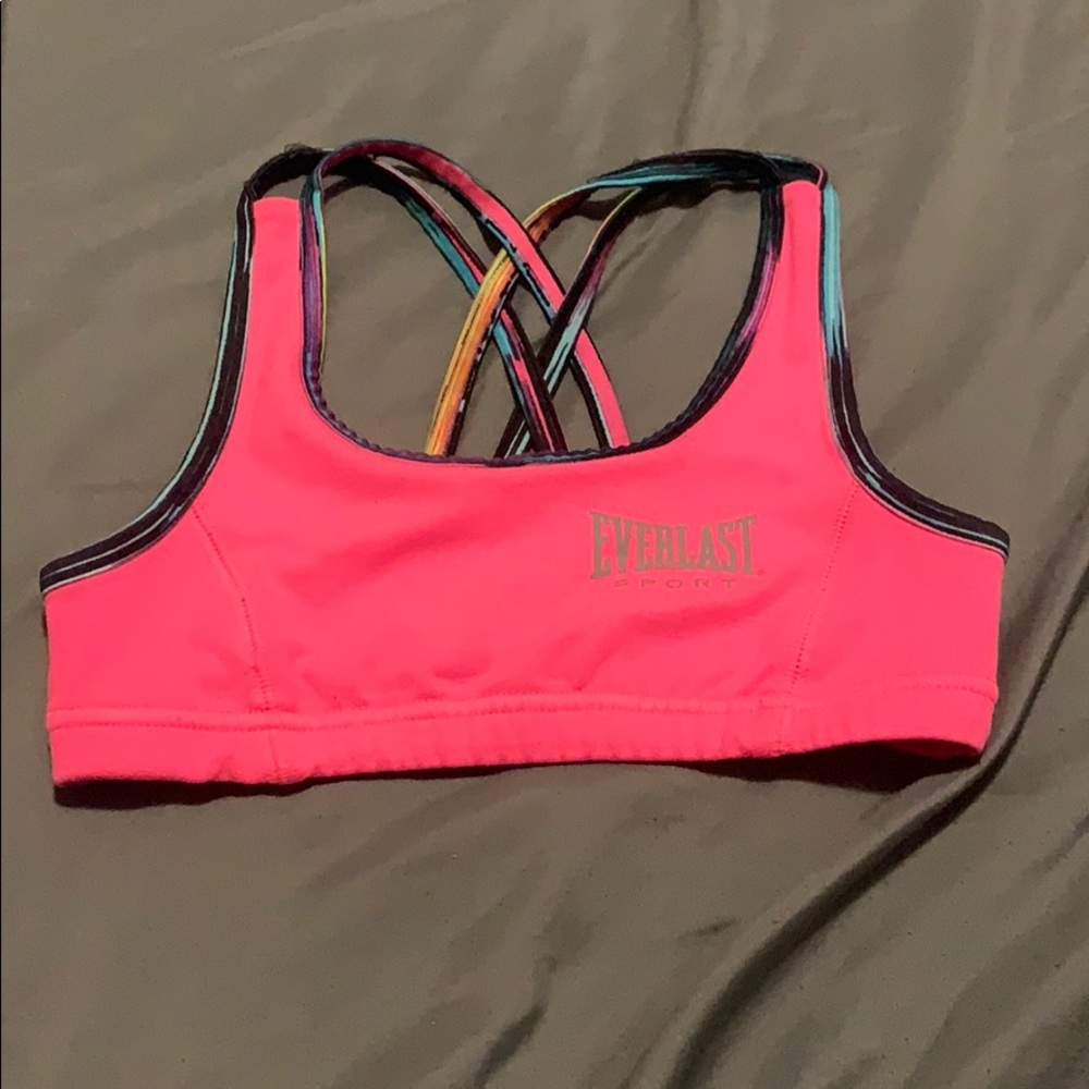 sports bra